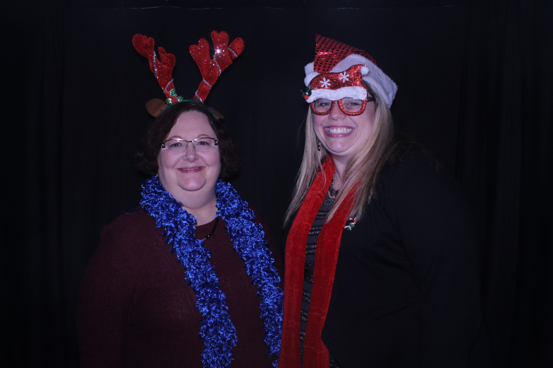 Cox Automotive Holiday Party | View more photos from the event at gallery.photoboothcincy.com/u/PhotoBoothCincy/Cox-Automotive-Holiday-Party